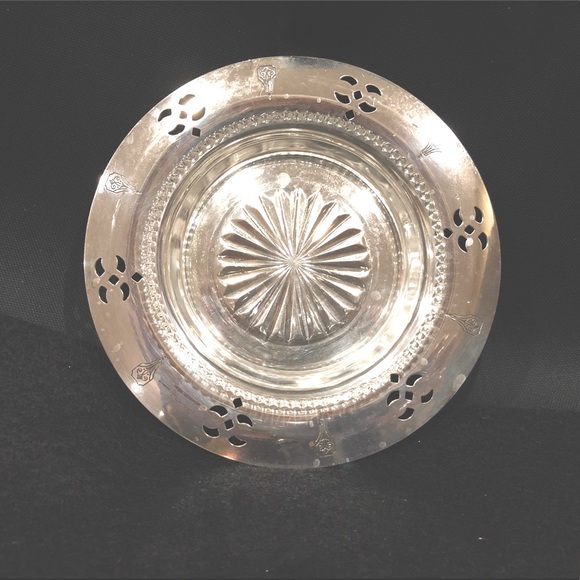 SILVERPLATE GLASS PRESERVE / SALT DISH MADE BY ROGERS CO - Picture 1 of 6